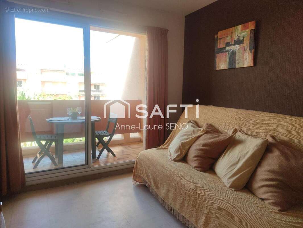 Photo 4 - Appartement à BORMES-LES-MIMOSAS