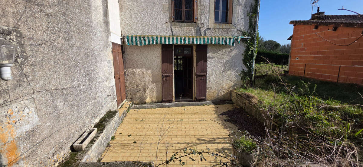 Maison à ALLOUE