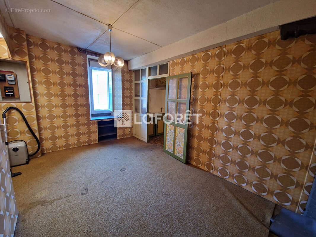 Maison à LE MONASTERE