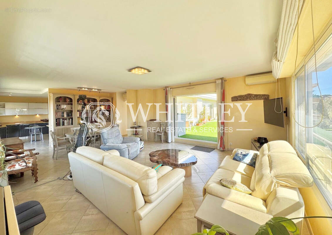 Appartement à SAINT-RAPHAEL