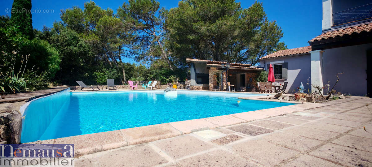 Maison à NIMES