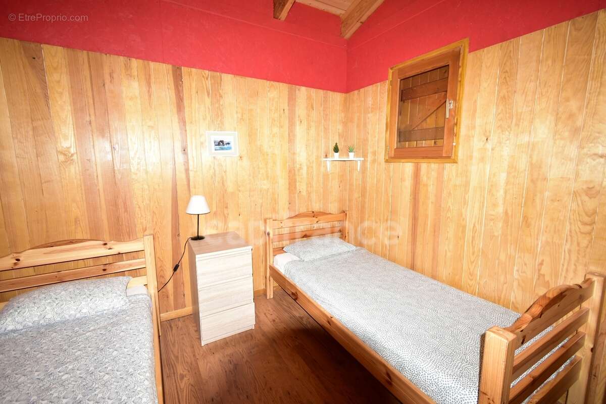 Dpt Corse (20), à vendre EVISA, propriété avec six chalets en bois, terrasse vue panoramique, piscine, parking - photo 11