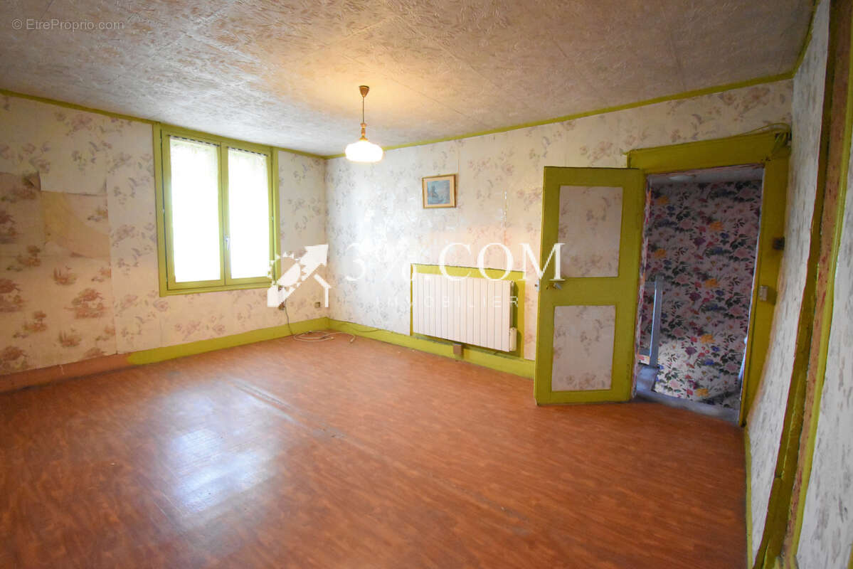 Maison avec garage à rénover sur Bulligny   Idéale premier achat, investisseur ou artisan - photo 10