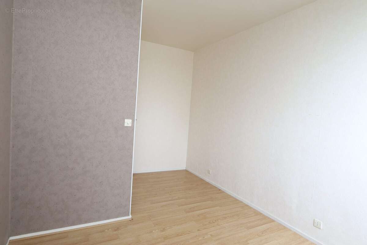 Appartement 62 m² à Saran  - photo 9