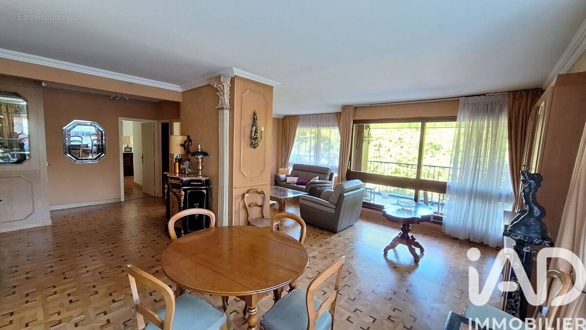 Photo 1 - Appartement à LE CHESNAY