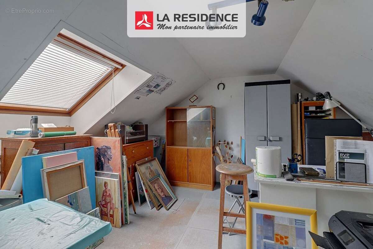 Maison à JUMEAUVILLE