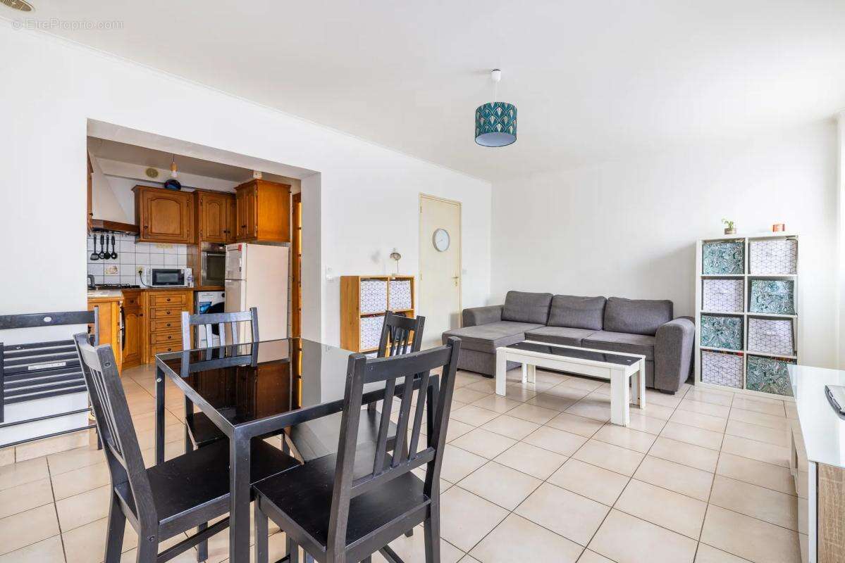 Appartement à VILLENEUVE-SAINT-GEORGES