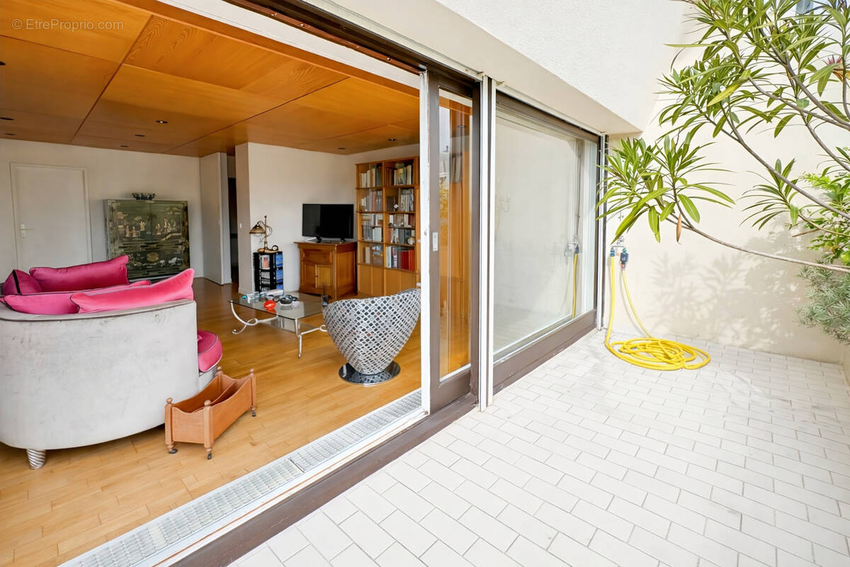 Appartement à VERRIERES-LE-BUISSON