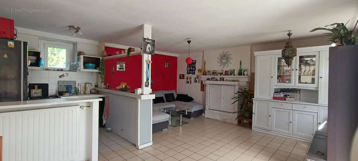 Maison en pierre 3 chambres et garage - photo 3