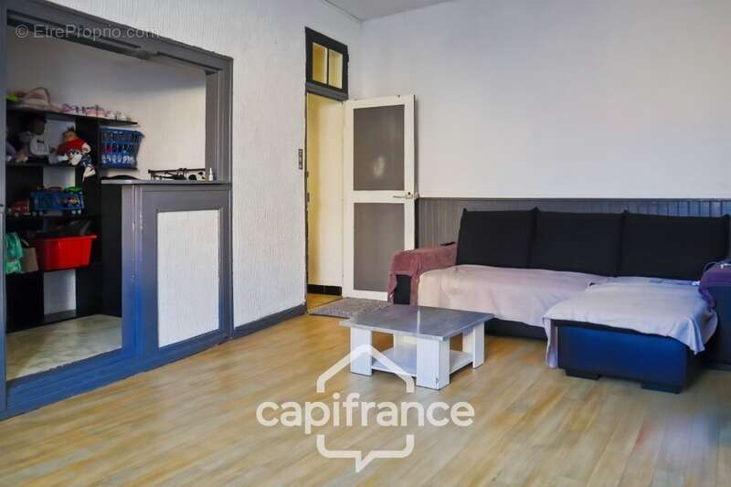 Appartement à PASLIERES