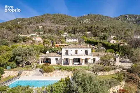 Maison 8 pièces 210 m² à vendre à Tourrettes-Sur-Loup (06140) - photo 2