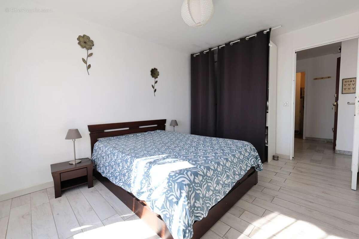 Appartement à FREJUS