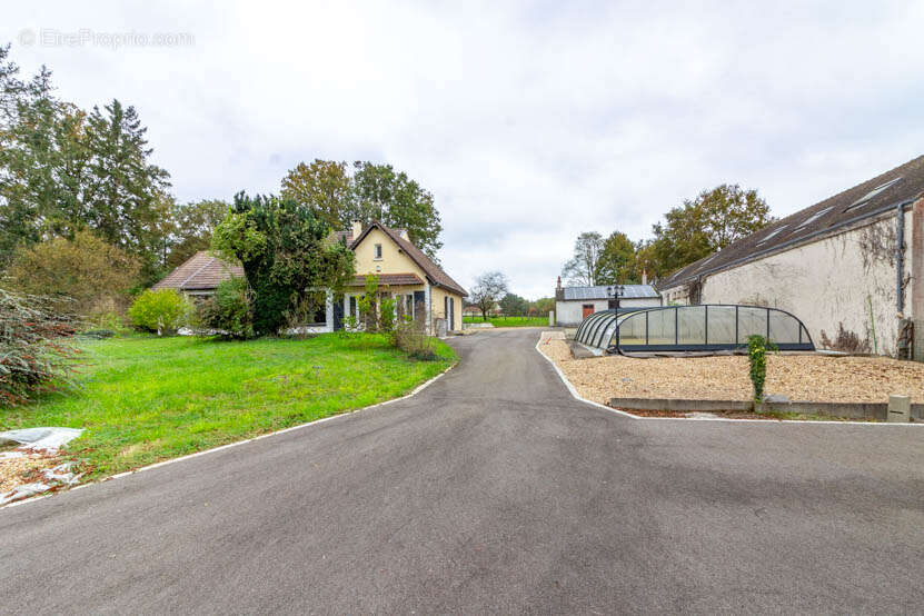 Maison à SELLES-SUR-CHER