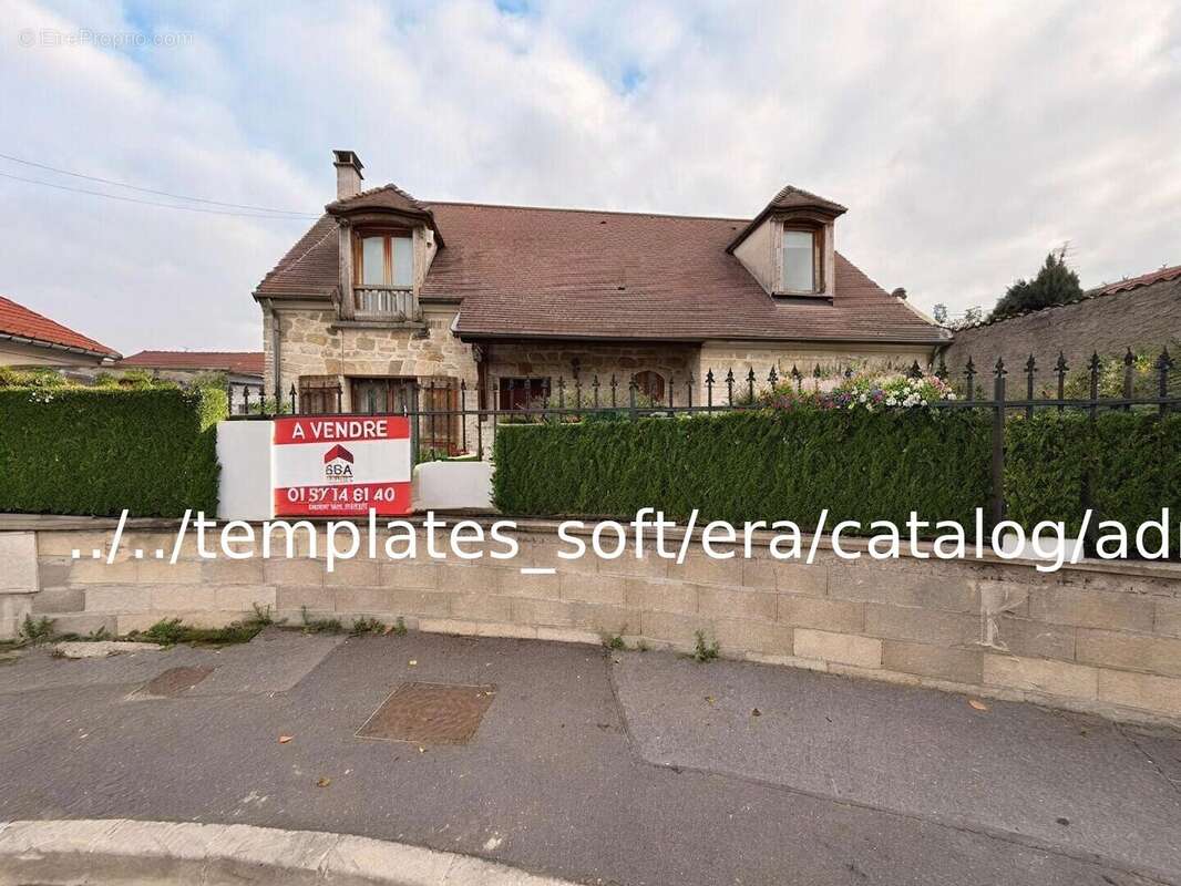 Maison à BOBIGNY