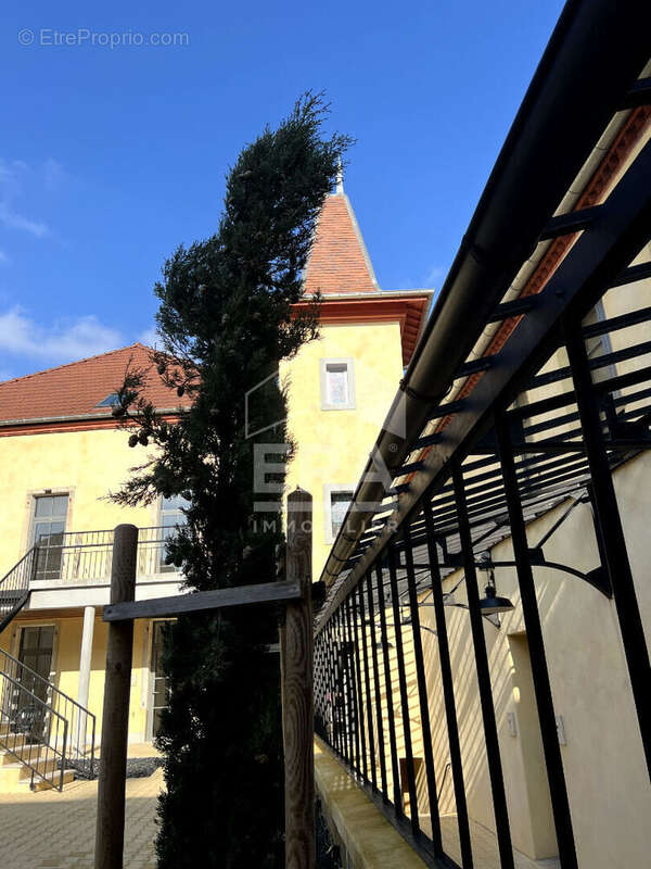 Appartement à BYANS-SUR-DOUBS