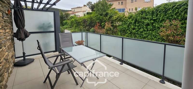 Appartement à SAINT-CYR-SUR-MER