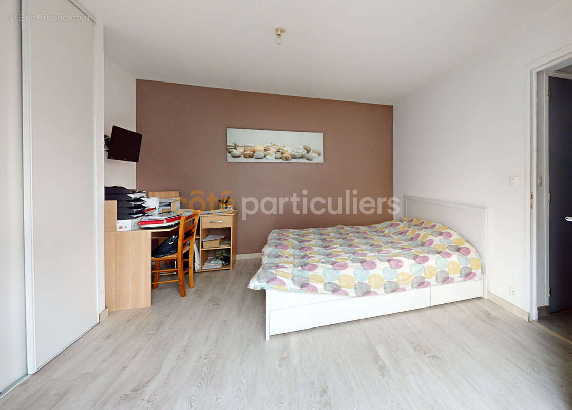 Maison à DRAGEY-RONTHON