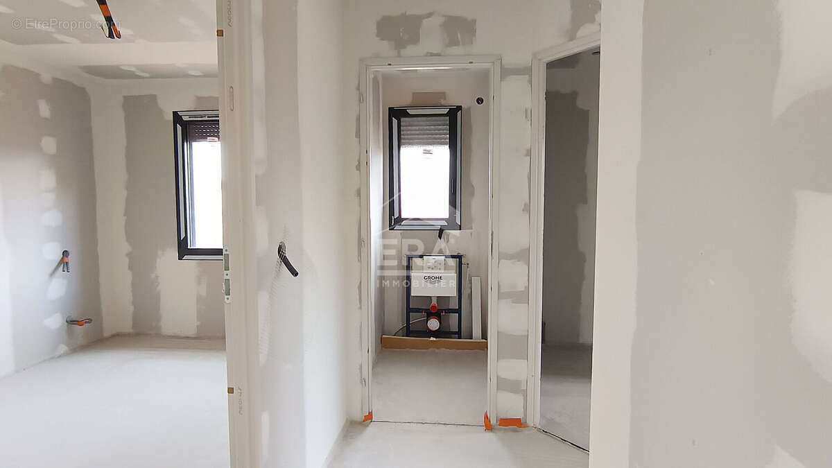 Maison à BRIVES-CHARENSAC