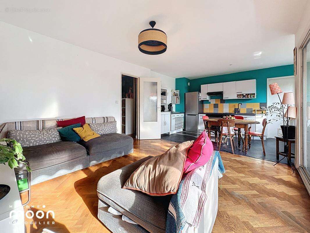 Appartement à OULLINS