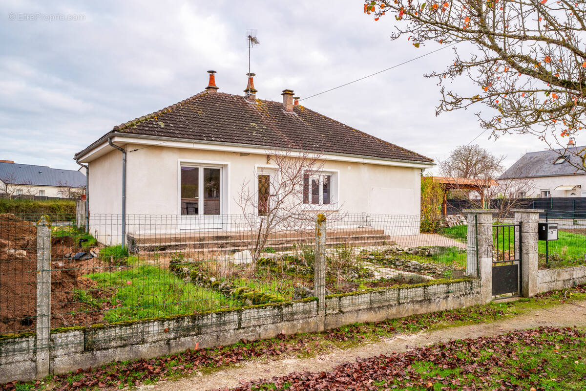 Maison à BALLAN-MIRE