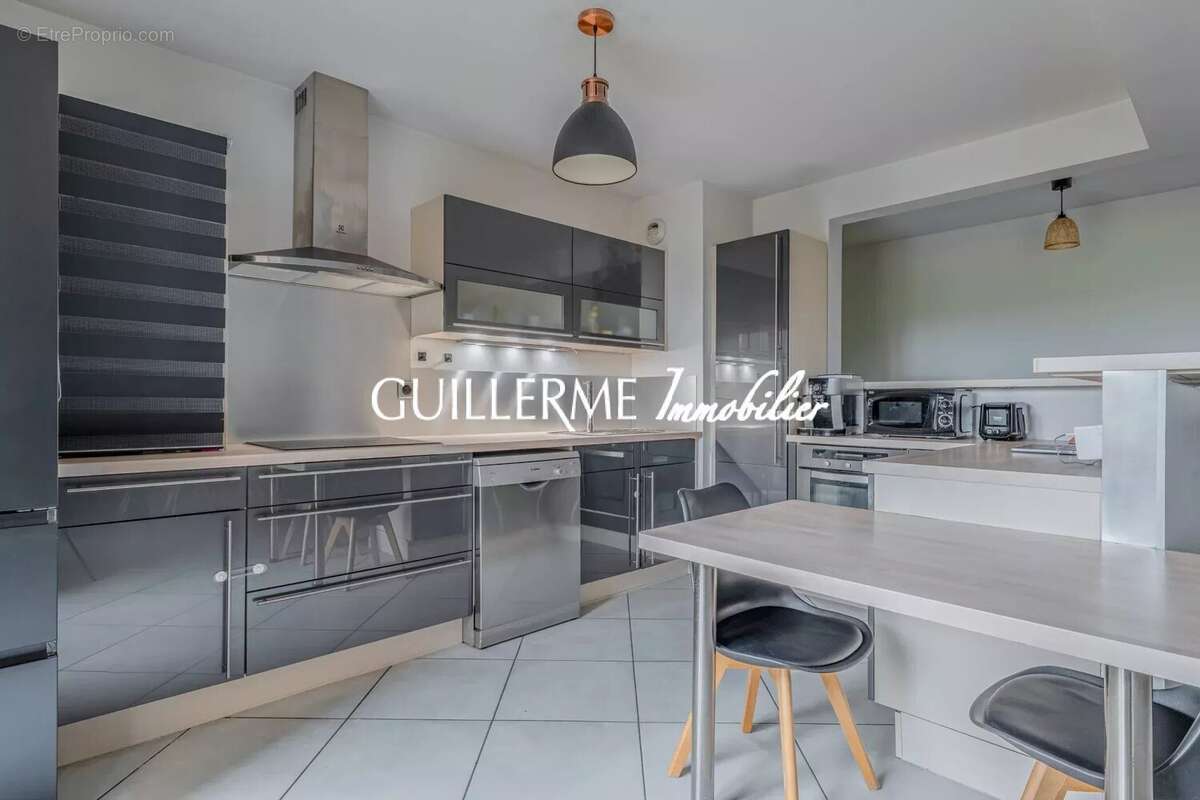 Appartement à DARDILLY