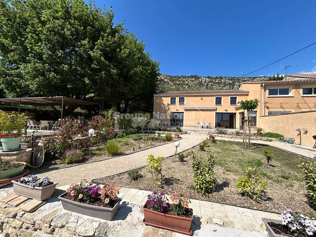 Maison à BEAUMES-DE-VENISE