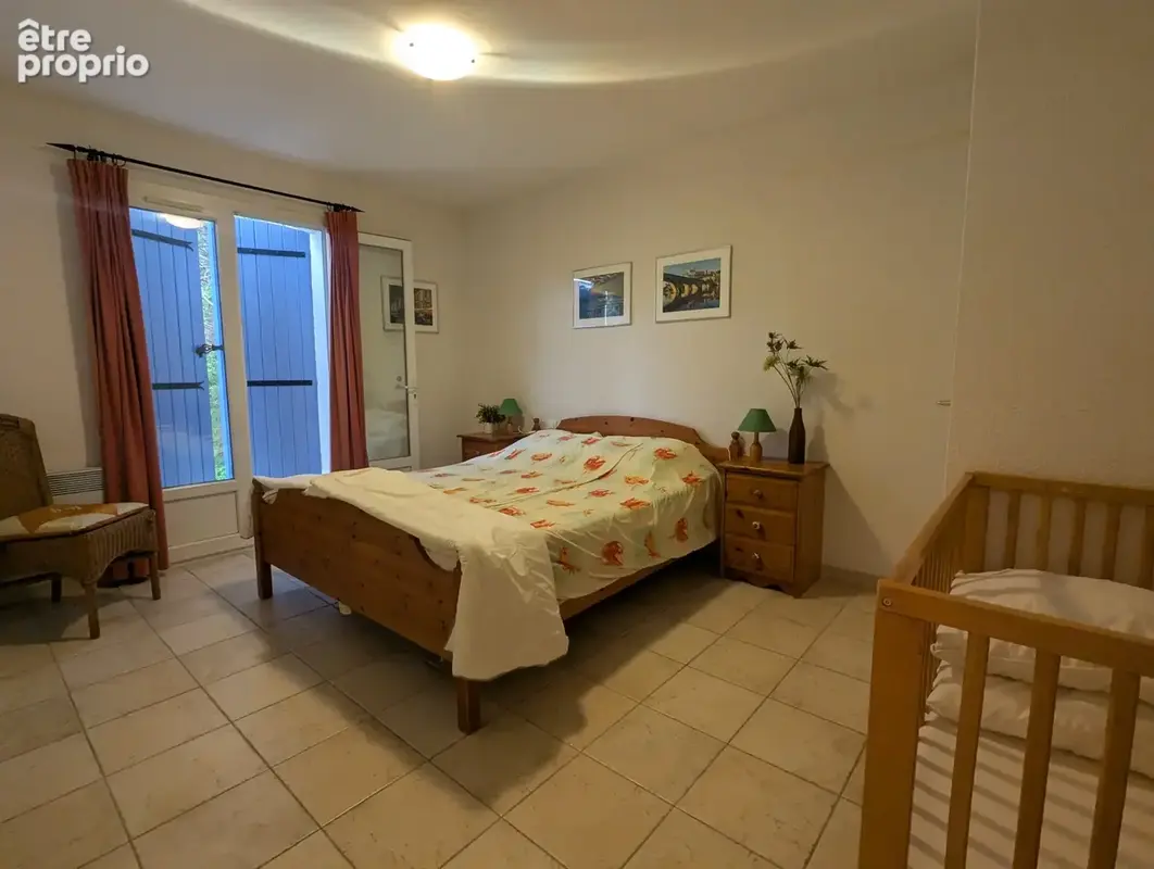 Villa d'architecte avec piscine, vues dégagées et grand terrain - photo 7