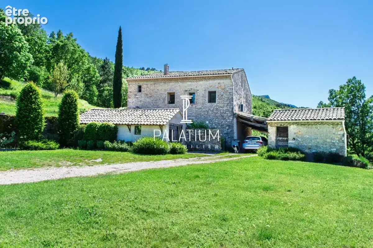 Bastide exceptionnelle -- 180 m² sur 2 ha -- Sisteron - photo 2