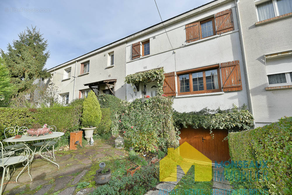 Maison à EPINAY-SUR-ORGE