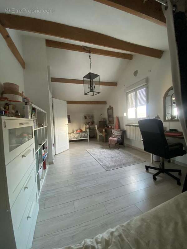 Chambre 3 - Maison à VAUJOURS