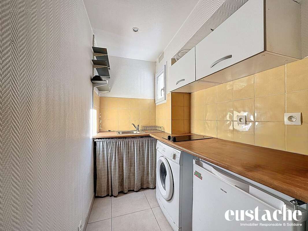 Appartement à PARIS-10E