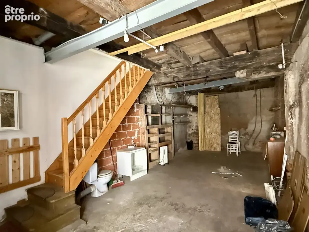 Lescure village - Petite maison de 32 m2 avec garage en rez-de-chaussée. - photo 11