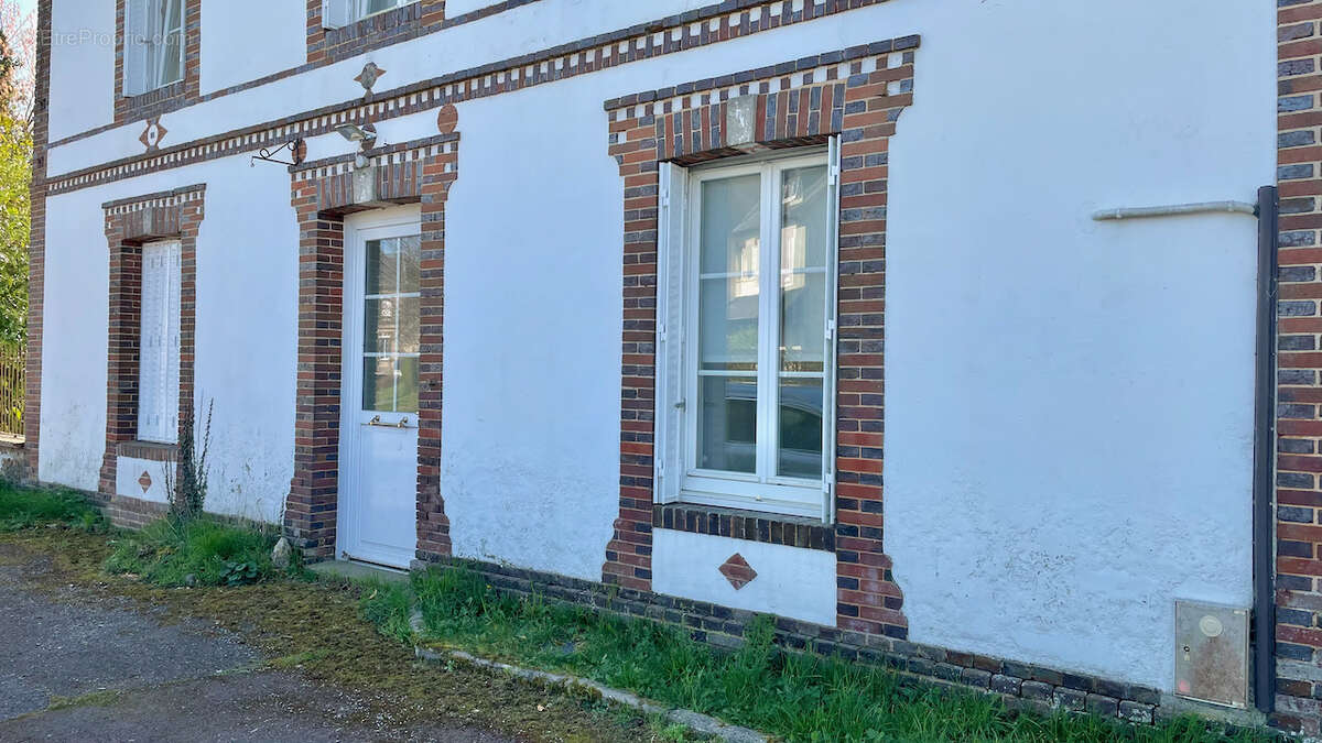 Maison à LE FIDELAIRE