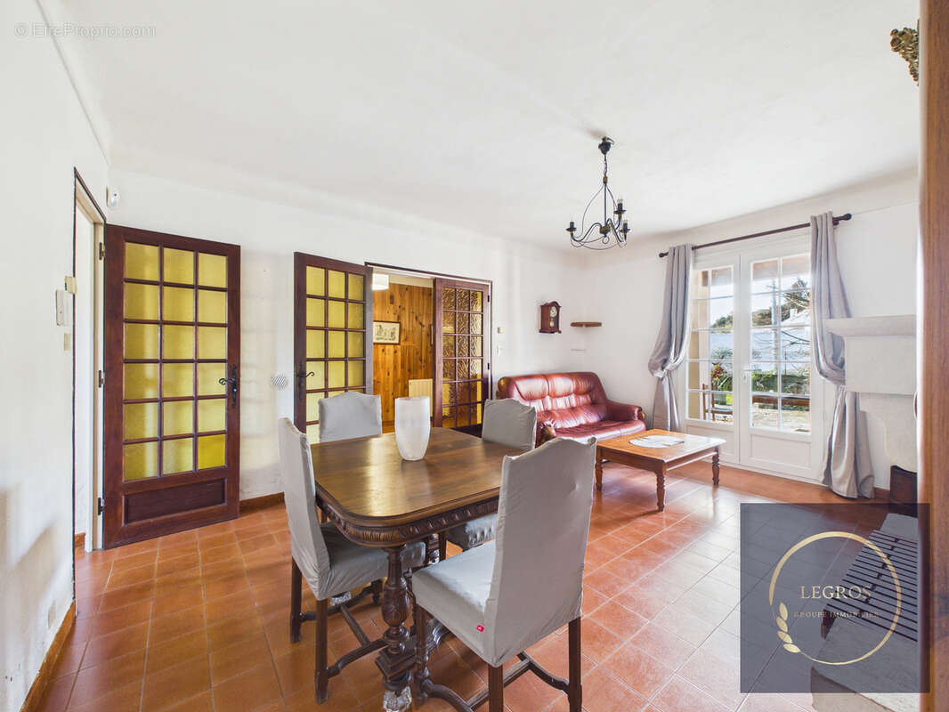 Maison à CAUMONT-SUR-DURANCE