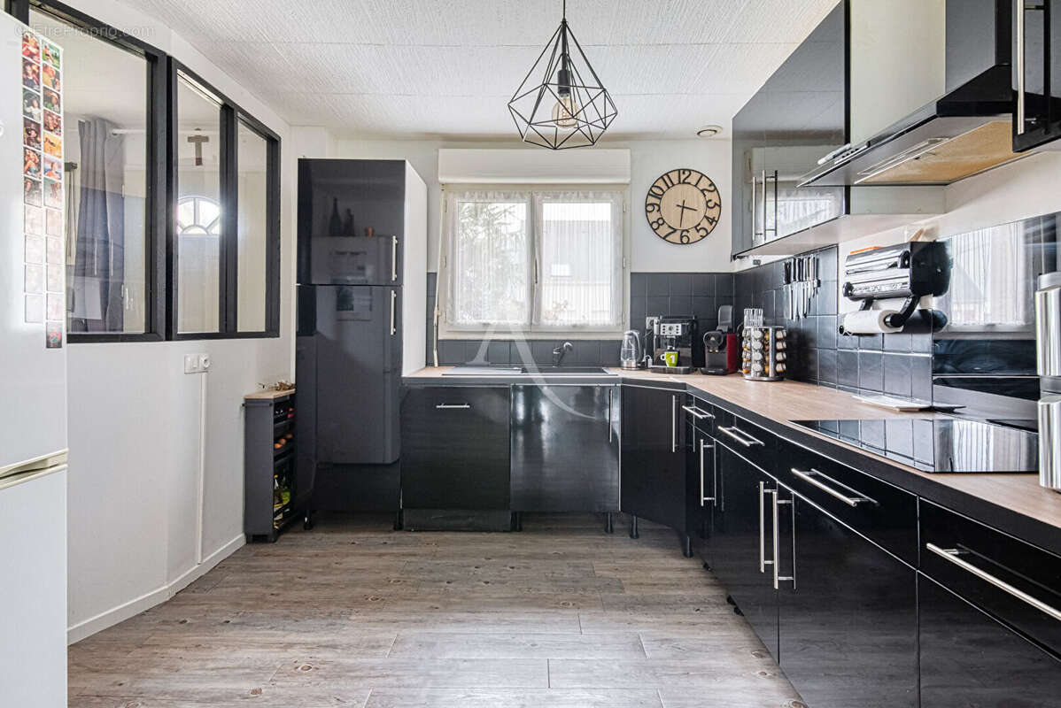 Maison à CHATEAUNEUF-SUR-SARTHE