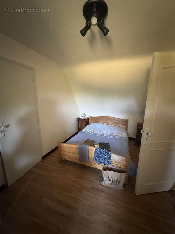 Maison à CENAC-ET-SAINT-JULIEN