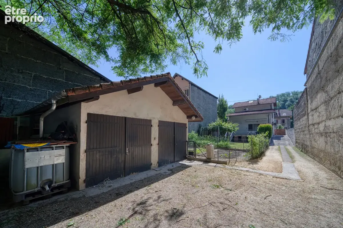 Maison individuelle, proches commodités avec garage double. - photo 16