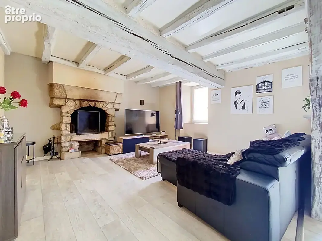 Maison à SAINT-CHRISTOPHE-DU-BOIS