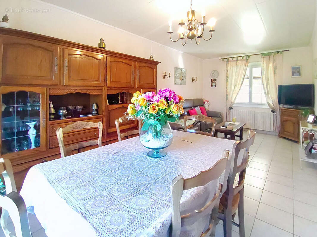 Maison à INGRE