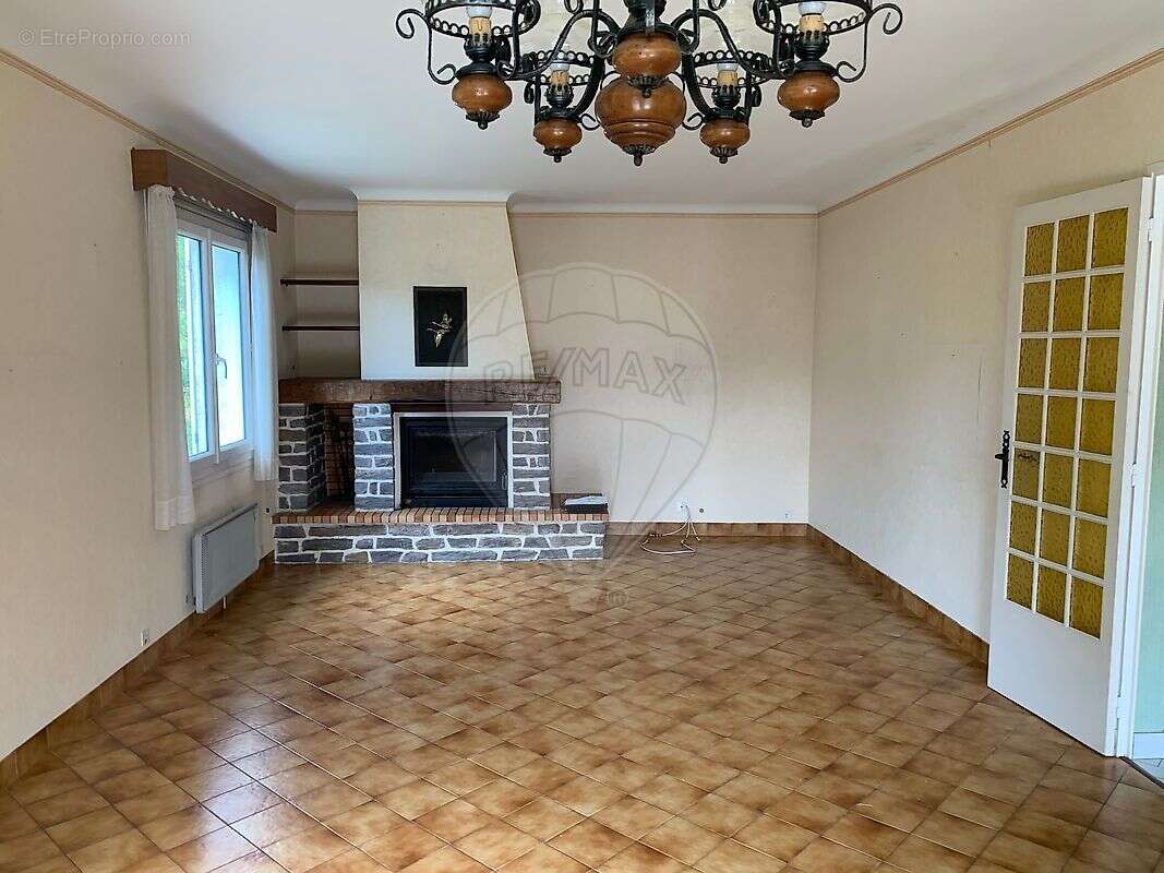 Maison à MESCHERS-SUR-GIRONDE