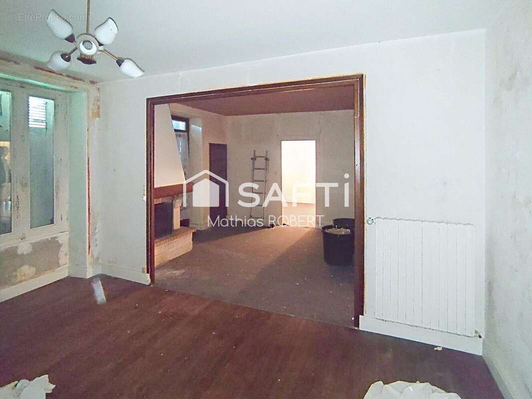 Photo 9 - Maison à LIMALONGES