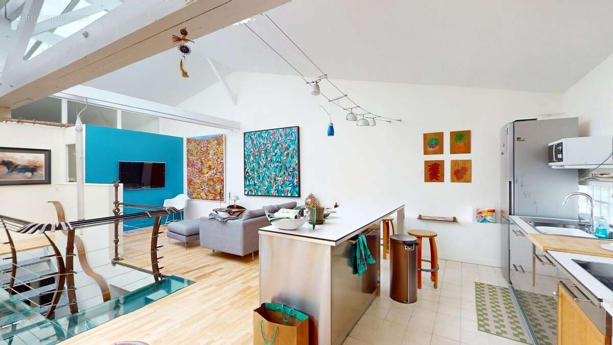 Appartement à IVRY-SUR-SEINE