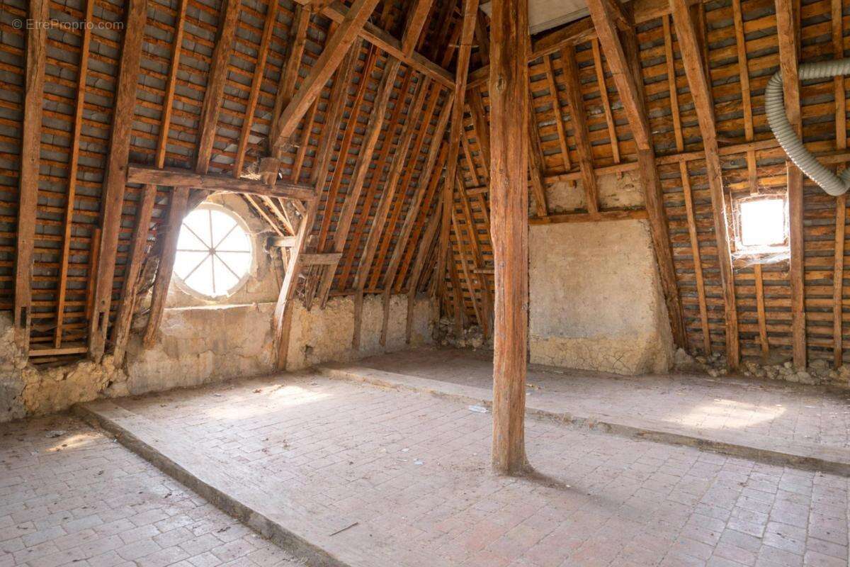 Maison à BEAUMONT-SUR-SARTHE