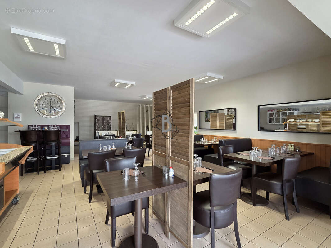 Immeuble - 235m2 - Réquista - photo 9