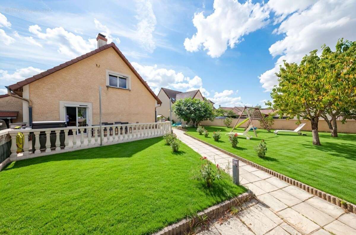 Quetigny - maison t10 - photo 3