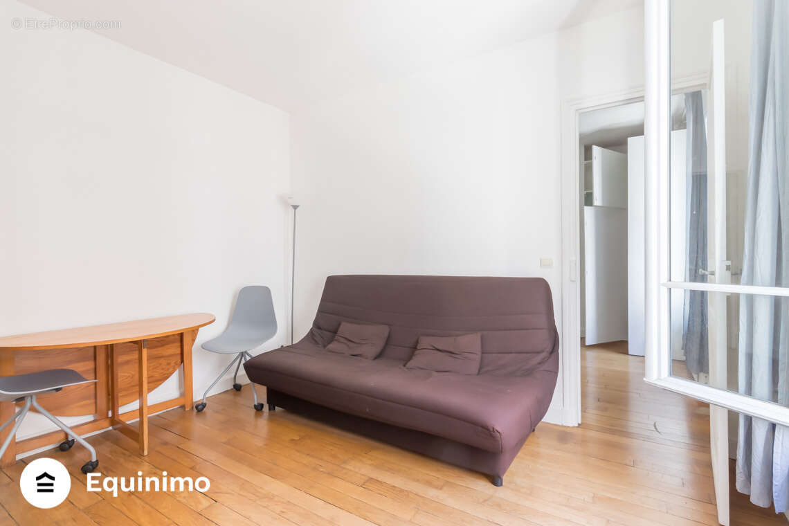 Appartement à PARIS-14E