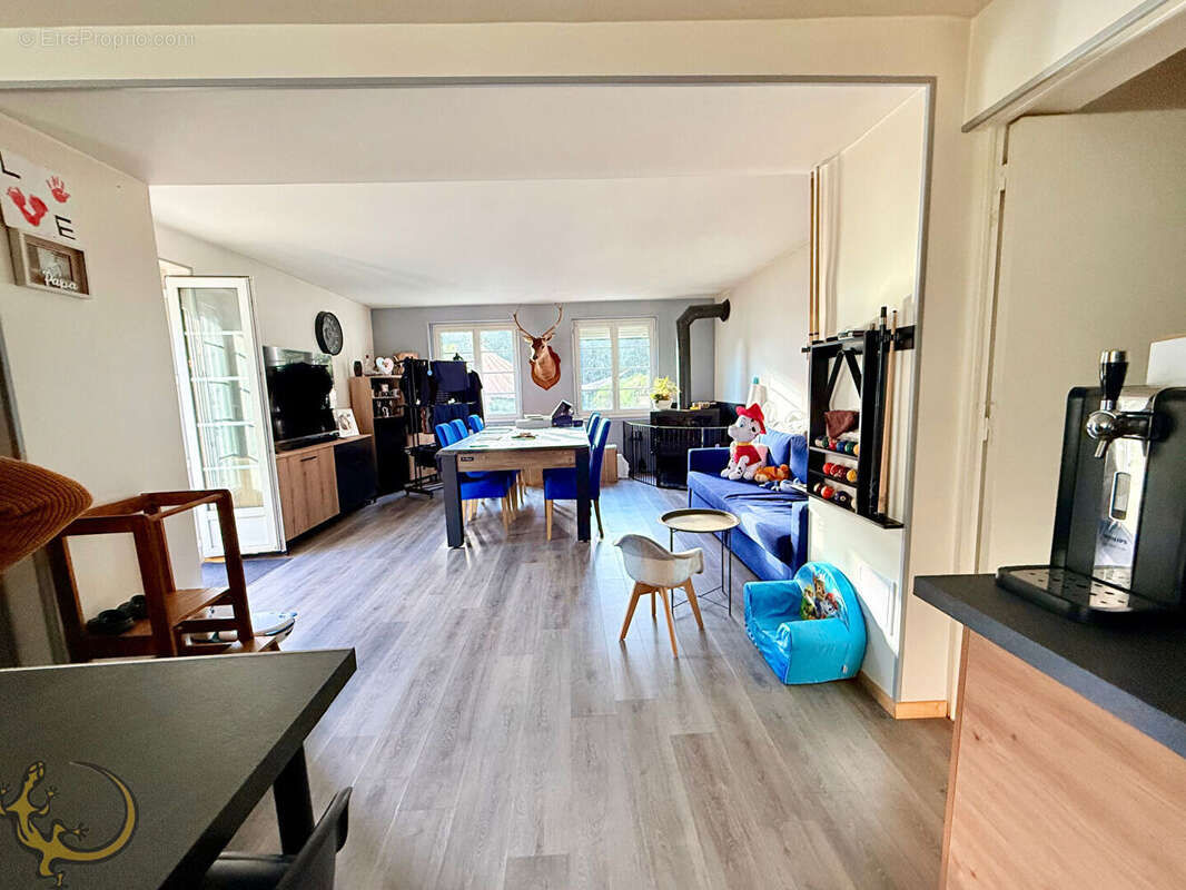 Maison à VILLERS-COTTERETS