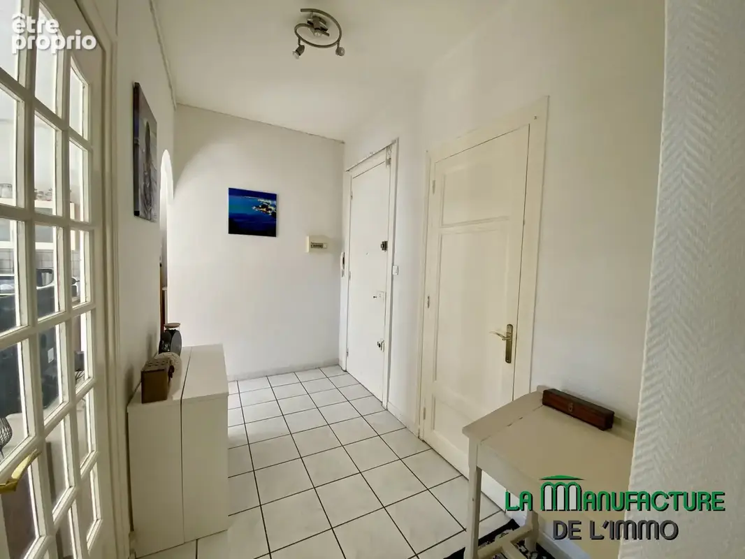 Appartement f2 lumineux avec balcon / saint-etienne centre deux - photo 11