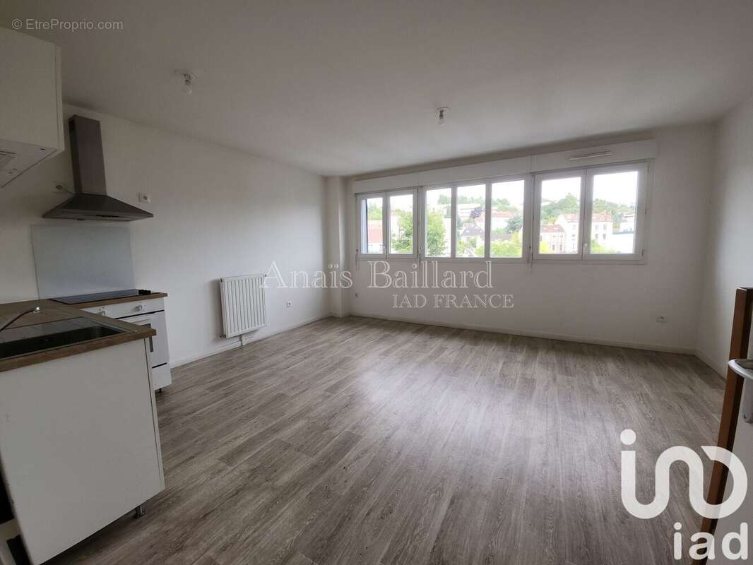 Photo 5 - Appartement à CORBEIL-ESSONNES