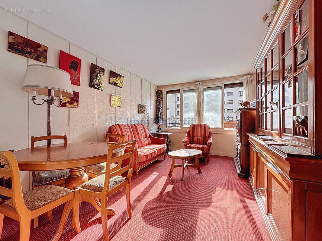 Appartement à PARIS-12E